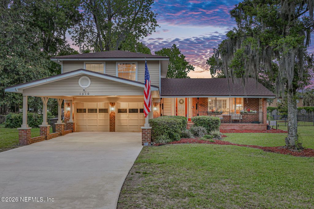 1310 ORANGE Circle S, Orange Park, FL 32073