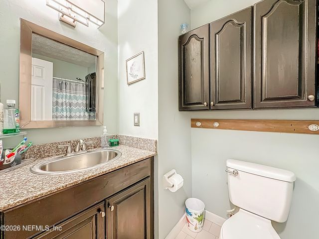 8302 CASSIE Road, Jacksonville, FL 32221