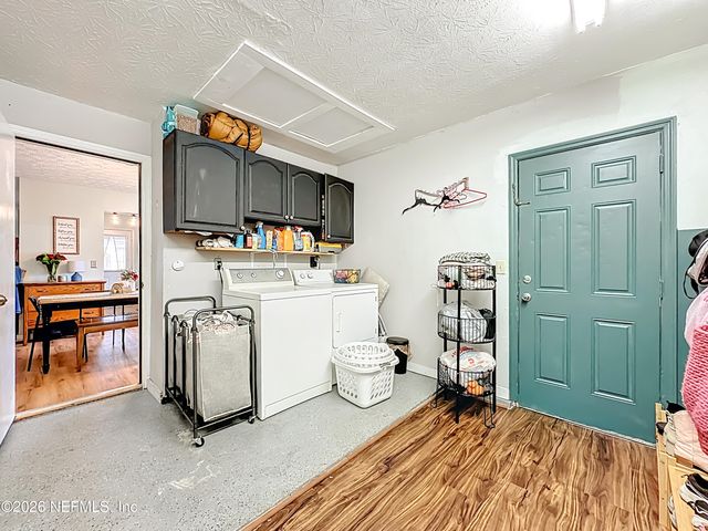 8302 CASSIE Road, Jacksonville, FL 32221