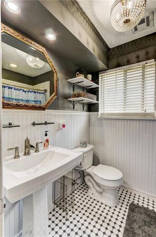 925 W Rulane Drive, Midwest City, OK 73110