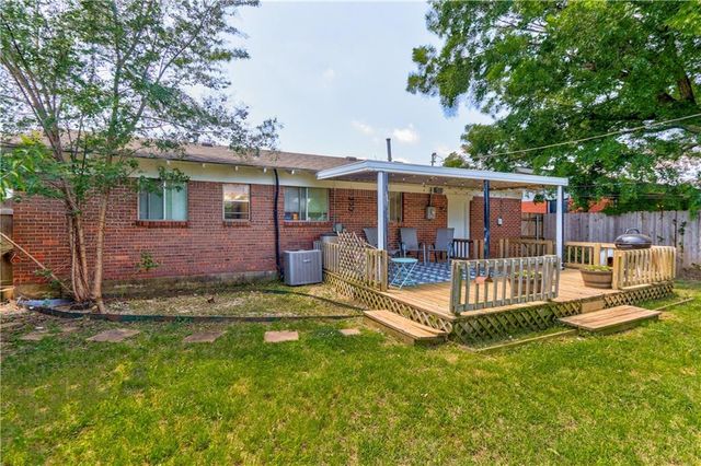 925 W Rulane Drive, Midwest City, OK 73110