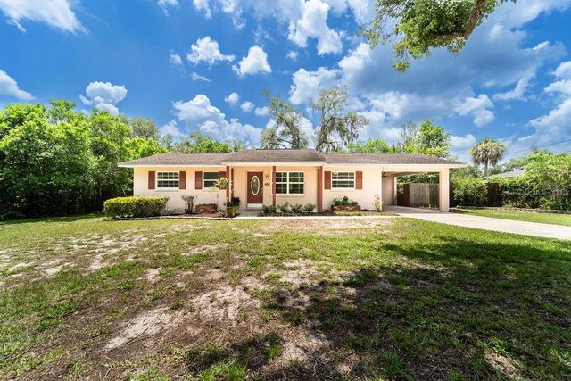 686 E KENTUCKY AVENUE, Deland, FL 32724