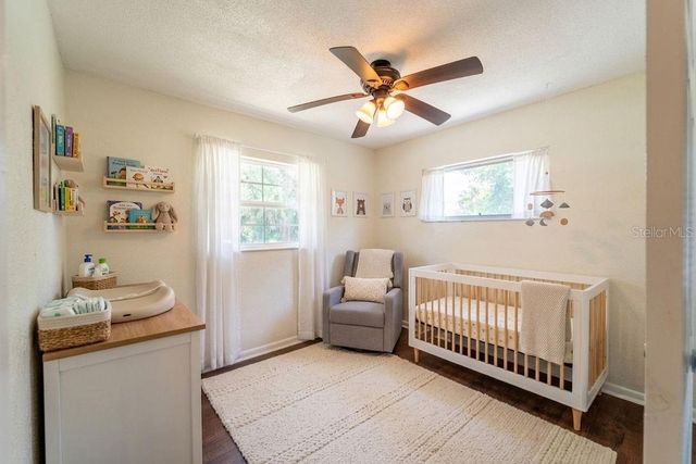 686 E KENTUCKY AVENUE, Deland, FL 32724