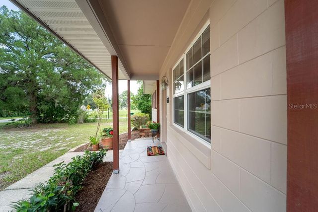 686 E KENTUCKY AVENUE, Deland, FL 32724