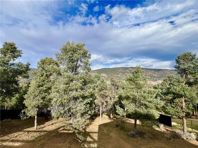 1118 Snowline, Frazier Park, CA 93225