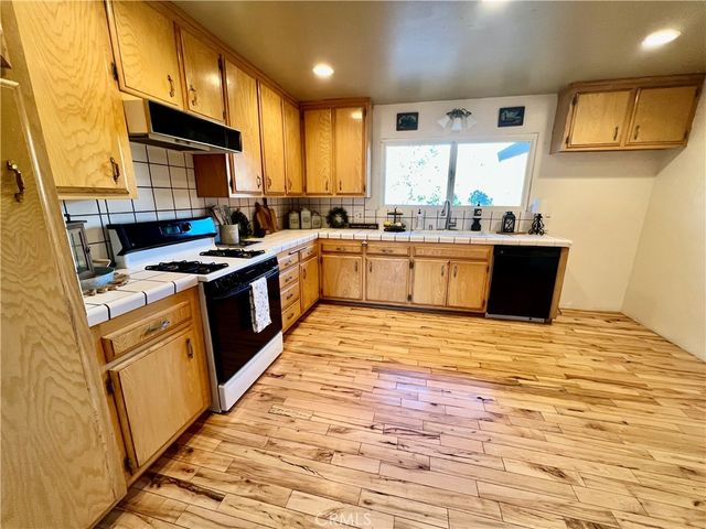 1118 Snowline, Frazier Park, CA 93225