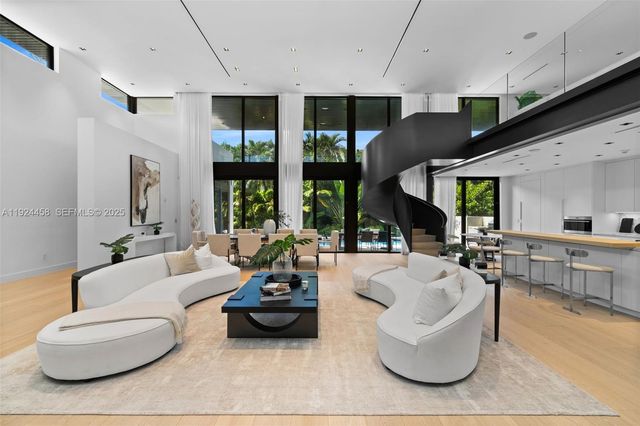 620 Ocean Blvd, Golden Beach, FL 33160