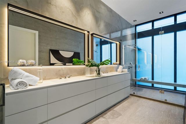 620 Ocean Blvd, Golden Beach, FL 33160