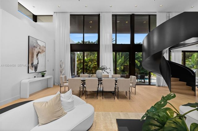 620 Ocean Blvd, Golden Beach, FL 33160