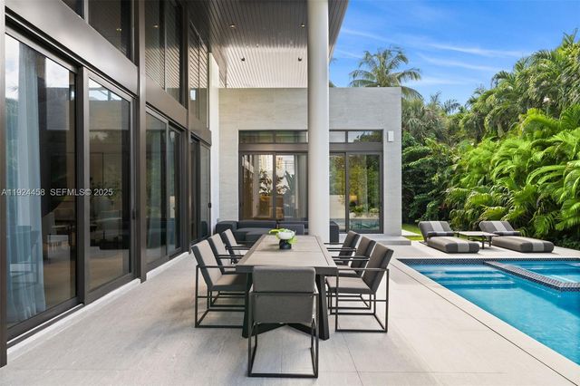 620 Ocean Blvd, Golden Beach, FL 33160