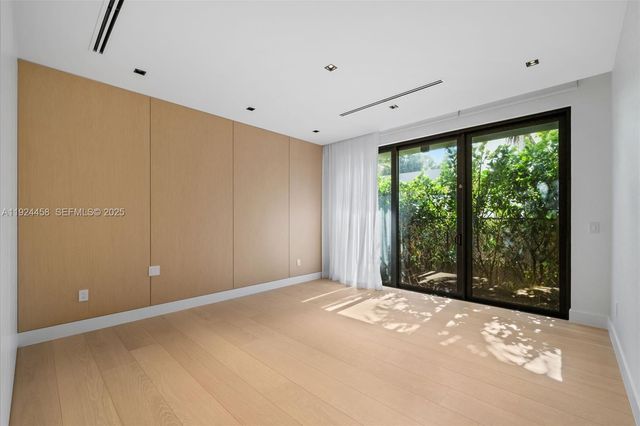 620 Ocean Blvd, Golden Beach, FL 33160