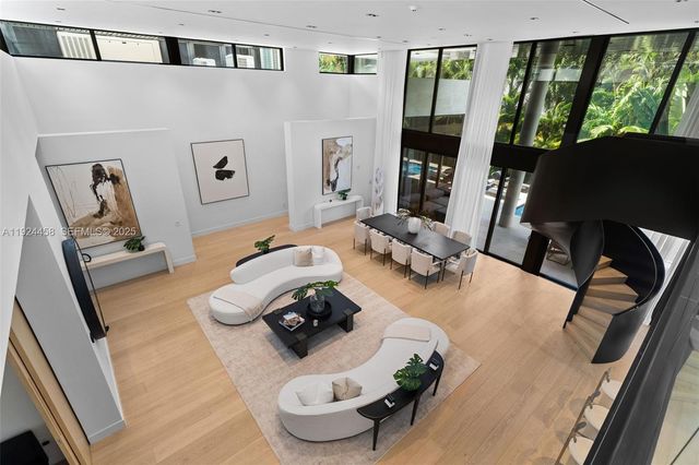 620 Ocean Blvd, Golden Beach, FL 33160