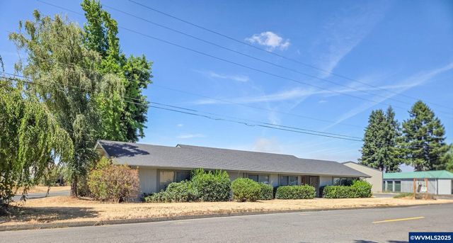 1881 W Washington St, Stayton, OR 97383