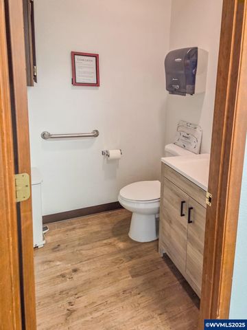 1881 W Washington St, Stayton, OR 97383