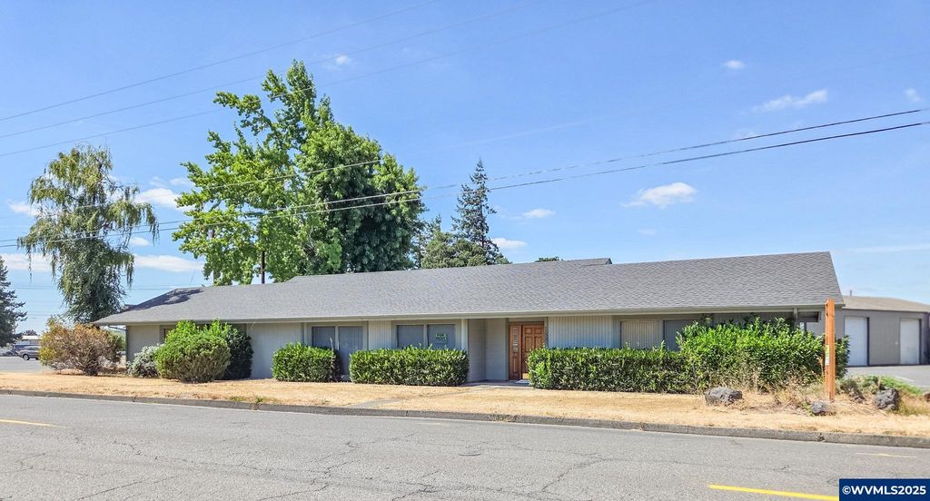 1881 W Washington St, Stayton, OR 97383