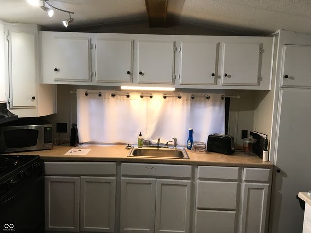 Willow LN W State Rd Old 101, Liberty, IN 47353