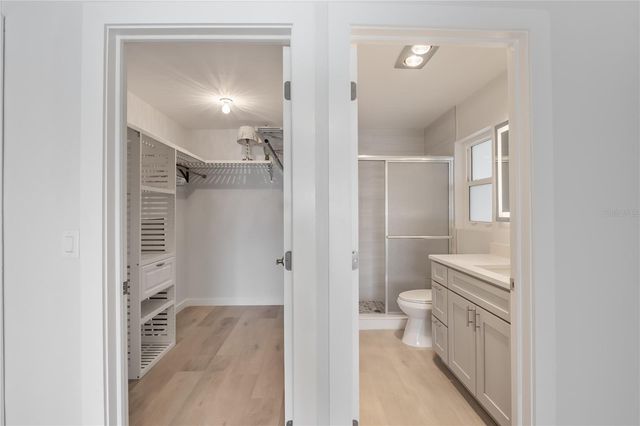 825 WHITE CAP CIRCLE 4, Venice, FL 34285