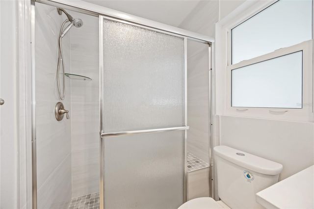 825 WHITE CAP CIRCLE 4, Venice, FL 34285