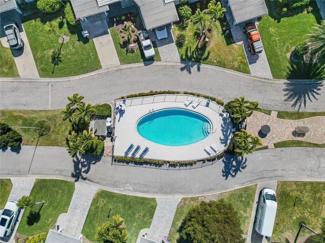 825 WHITE CAP CIRCLE 4, Venice, FL 34285