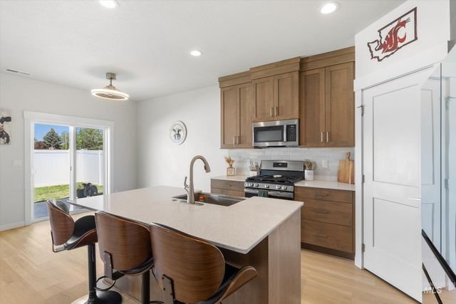 16599 N Red Oak Dr., Nampa, ID 83687