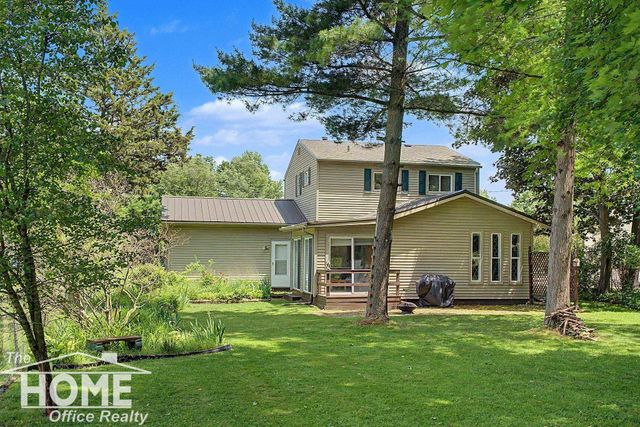 723 Center Street, Owosso, MI 48867