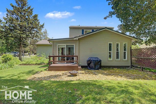 723 Center Street, Owosso, MI 48867