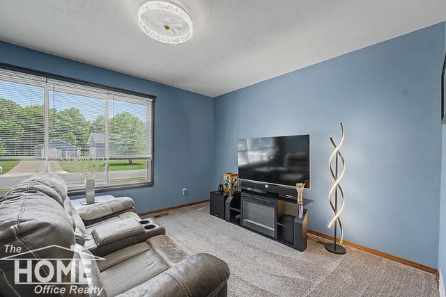 723 Center Street, Owosso, MI 48867