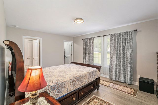 9260 N 225 E, Lake Village, IN 46349