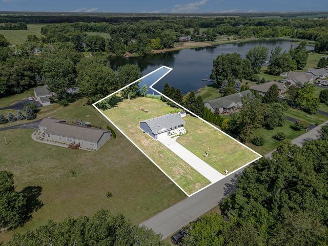 9260 N 225 E, Lake Village, IN 46349