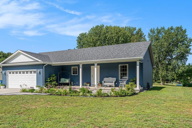 9260 N 225 E, Lake Village, IN 46349