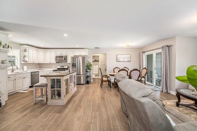 9260 N 225 E, Lake Village, IN 46349