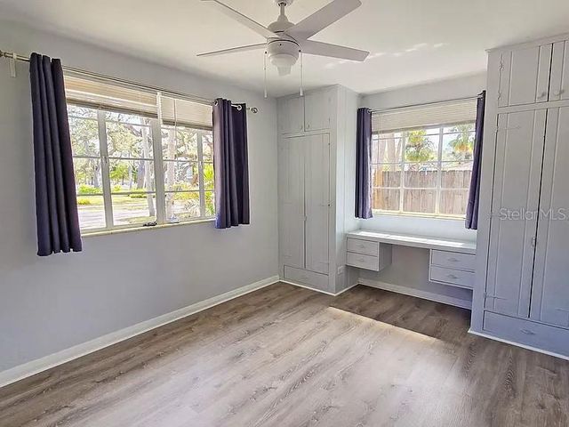 2019 CHIPPAWA PLACE, Sarasota, FL 34234