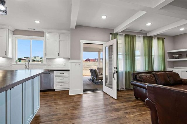 404 Whipple Avenue, Williamson, GA 30292