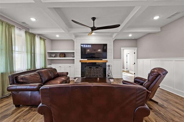 404 Whipple Avenue, Williamson, GA 30292