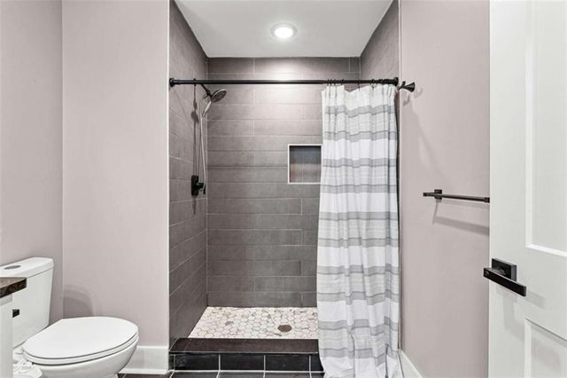 404 Whipple Avenue, Williamson, GA 30292