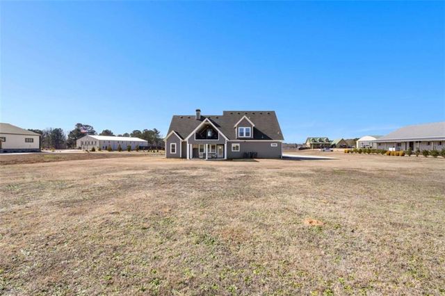 404 Whipple Avenue, Williamson, GA 30292