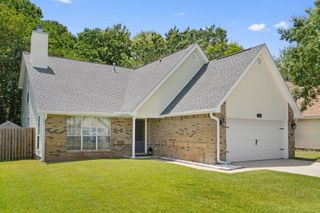 335 Brookwood Boulevard, Mary Esther, FL 32569