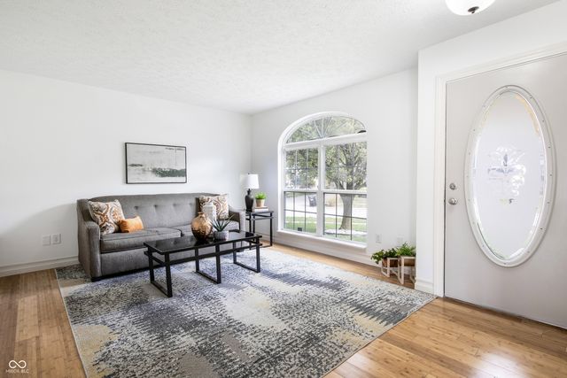 2248 Salem Park Drive, Indianapolis, IN 46239