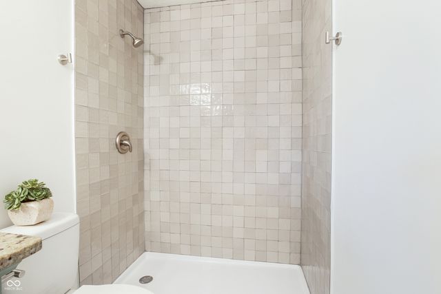 2248 Salem Park Drive, Indianapolis, IN 46239