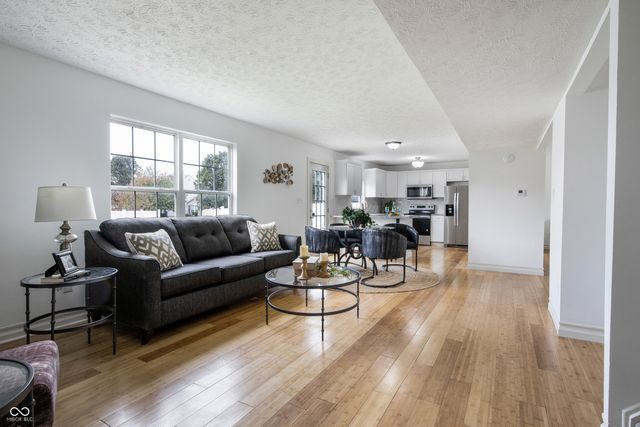 2248 Salem Park Drive, Indianapolis, IN 46239