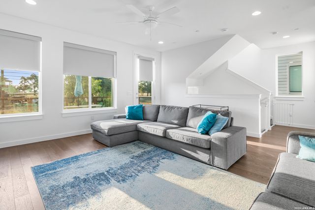 102 Tendick Unit 606, San Antonio, TX 78209