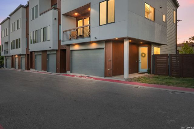 102 Tendick Unit 606, San Antonio, TX 78209