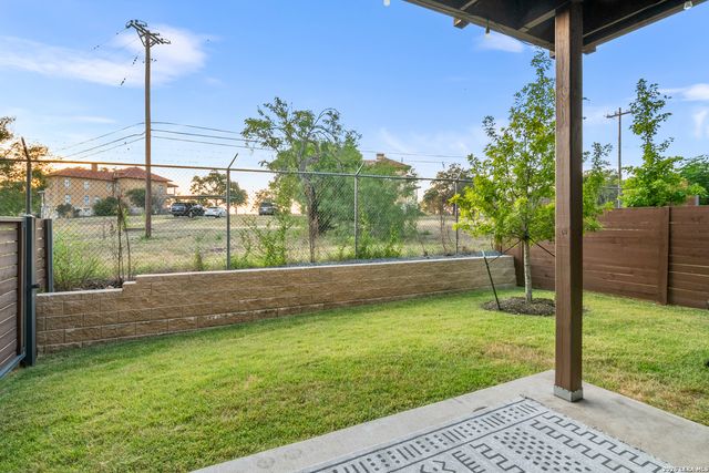 102 Tendick Unit 606, San Antonio, TX 78209