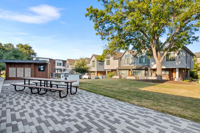 102 Tendick Unit 606, San Antonio, TX 78209