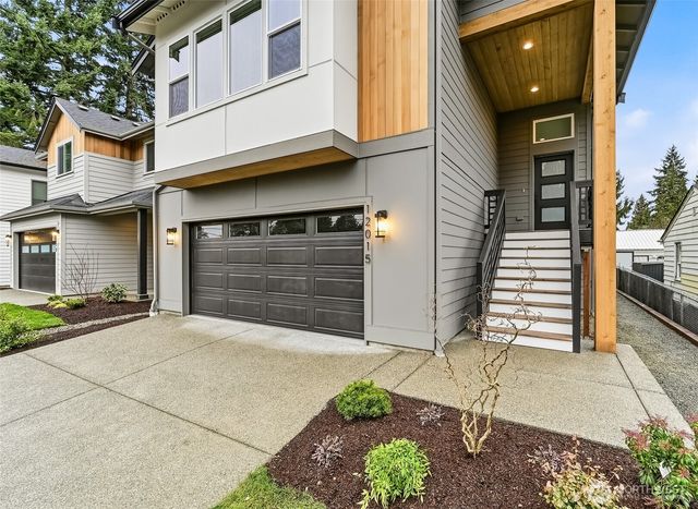 12015 44th Avenue S, Tukwila, WA 98168