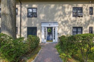 3 Whitehall Road 21, Eastchester, NY 10709