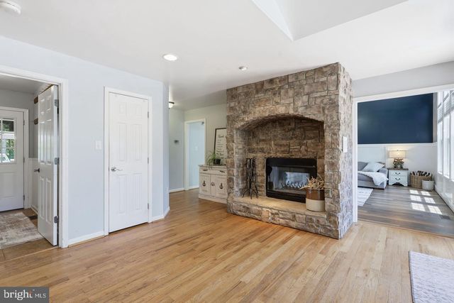 11064 STREAM SIDE LN, Culpeper, VA 22701
