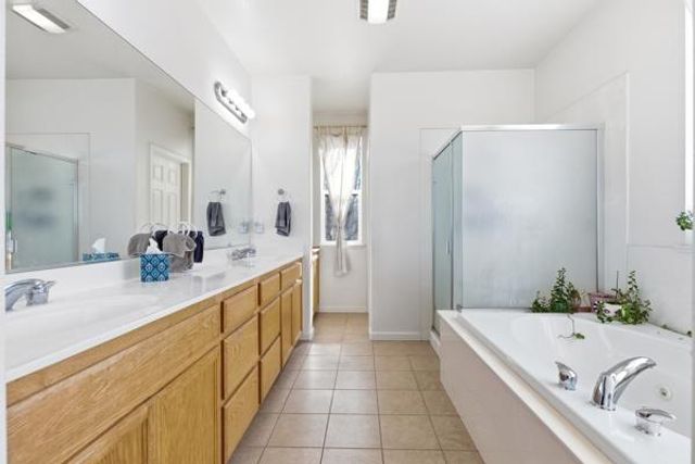 59 Flora Bella, Patterson, CA 95363