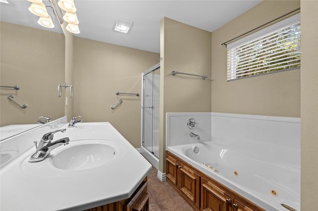 99 Buckingham Drive, Bella Vista, AR 72714