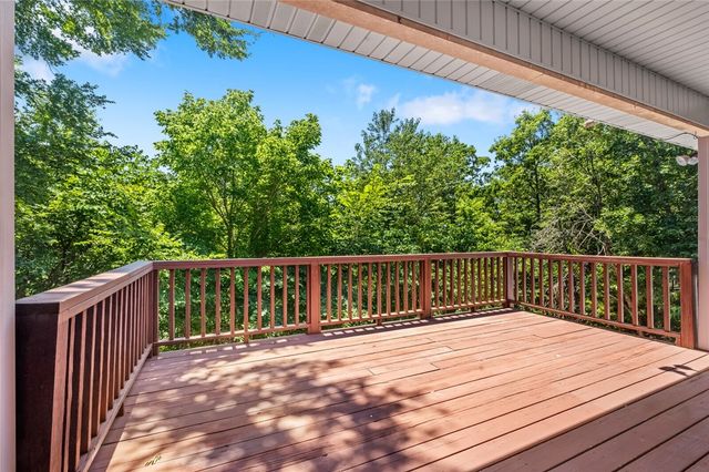 99 Buckingham Drive, Bella Vista, AR 72714